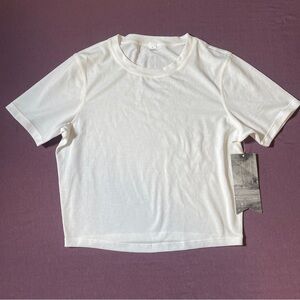 Stori Crop Top Short Sleeve T-Shirt in White - Size 4 NWT